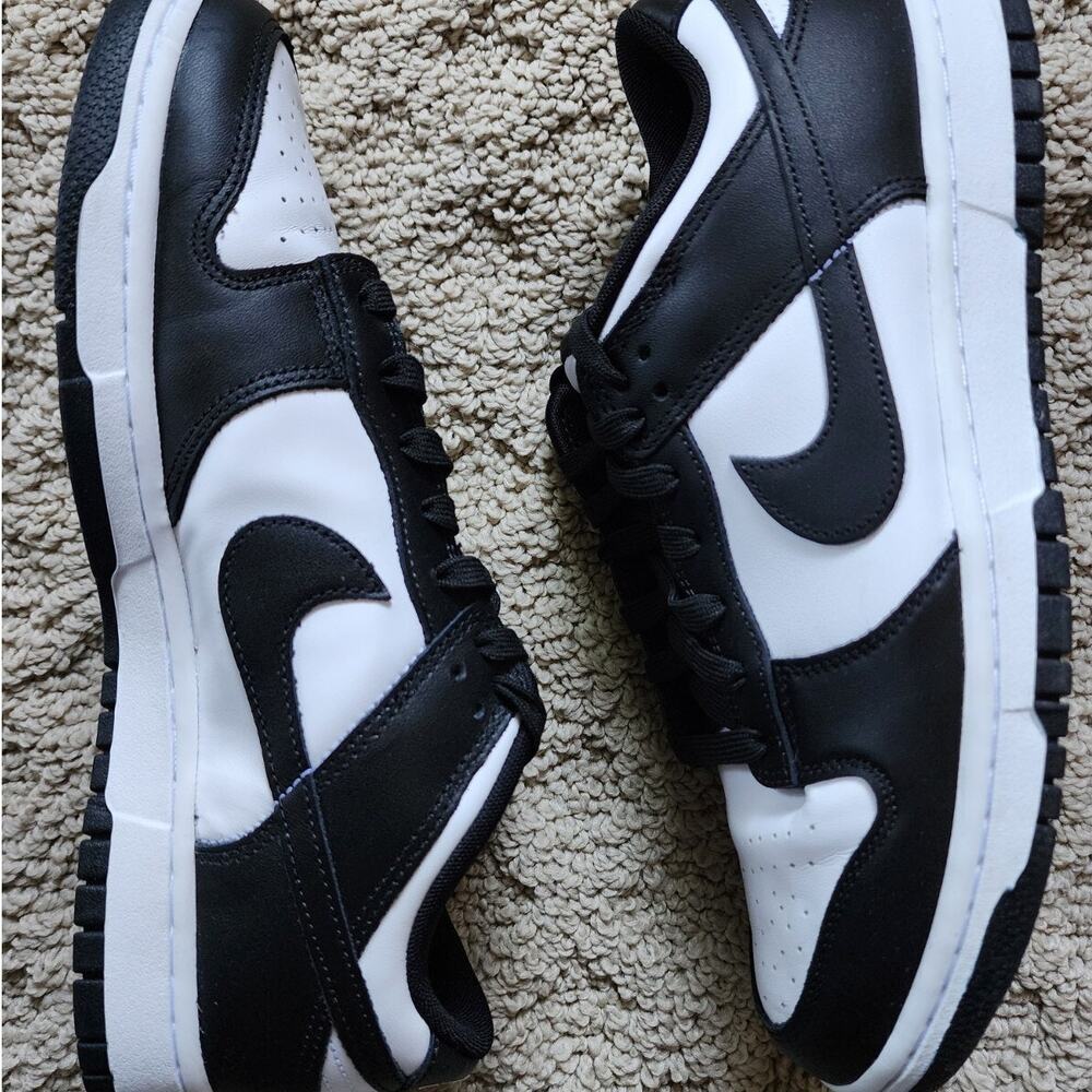 Nike Dunk Low Black White Pre-Owned Sz 10